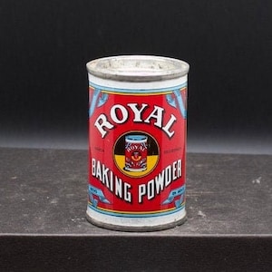 Antique Sample Size Royal Brand Baking Powder Tin with Original Lid and Label, made in Mexico, Spanish Label [1514]