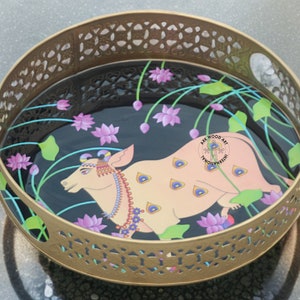 Handmade Metal Round Tray: Intricate Design, Home Decor (10-Inch)