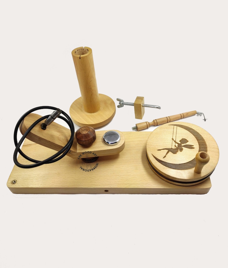 Yarn Ball Winder Yarn Swift Crocheting Wooden Hand Winder for Making Yarn Ball From Hank of Yarn
