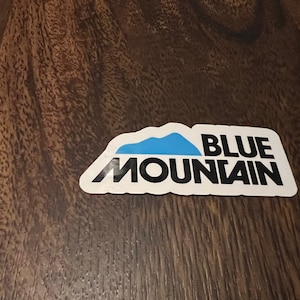 Sticker vinyle imprimé station de ski Blue Mountain - peel and stick