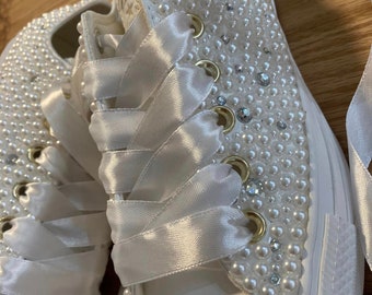 Converse White Rhinestone Diamante - Low Tops /bridal shoes/wedding shoes/wedding sneakers/customised shoes/bridal shoes/bling