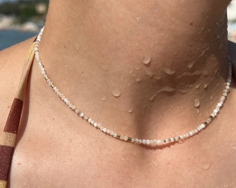 Collier ras de cou réglable en acier inoxydable doré perle de coquillage