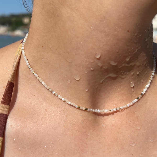 Collier ras de cou réglable en acier inoxydable doré perle de coquillage