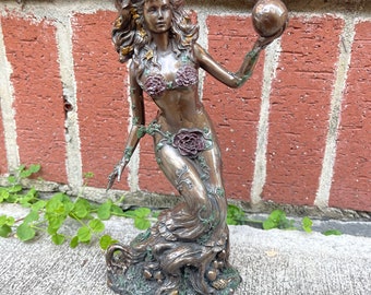 Gaia Statue