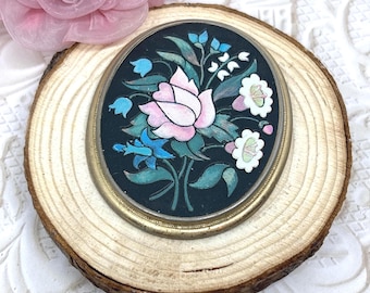 Vintage Avon Florentine Flower Pendant