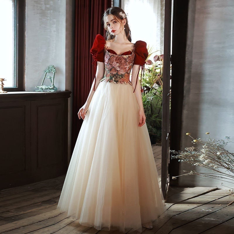 princess type dress
