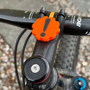 Bike computer reminder for Garmin or Wahoo quarter turn mounts