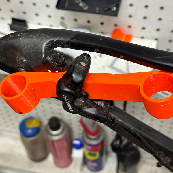 Bike disk brake piston spreader