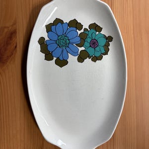 vintage Myott Katrina plate Staffordshire flower floral print platter