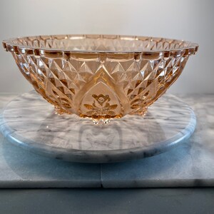 Pink Depression Bowl with Rose diamond pattern  Jeannette ,Windsor