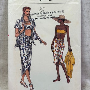 1980’s Size 12 Bust 34 Shirt Skirt Bra Very Easy Very Vogue 9298 Vintage Sewing Pattern