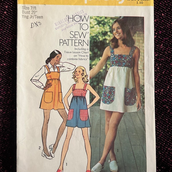 1970s Mini Dress or Jumper Size 7/8 Bust 29 Simplicity 5511 Vintage Sewing Pattern