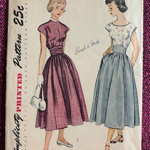 1940s Dress Size 12 Bust 30 Simplicity 2897 Vintage Sewing Pattern