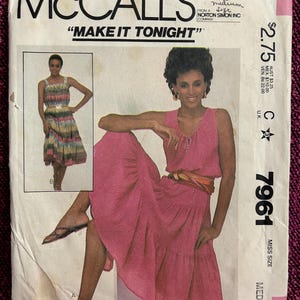 1980s Dress Size Medium (14-16) Bust 36-38 McCall’s 7961 Factory Folded Vintage Sewing Pattern