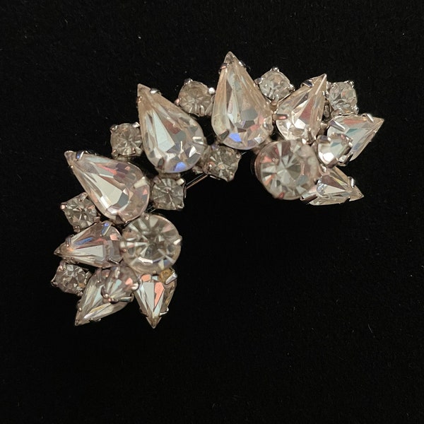 Vintage La Rel Large Rhinestone Brooch