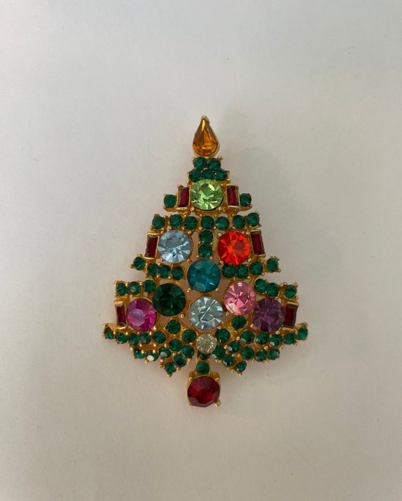 Beautiful Vintage Rhinestone Christmas Tree Brooch