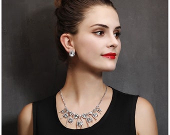 Collier luxueux Set avec boucles d’oreilles assorties - Très élégant et glamour - Pour mariages, anniversaires, Noël, célébrations...