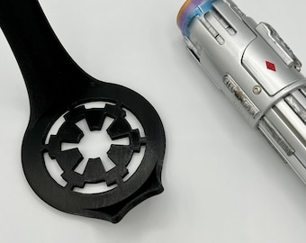 Suporte de exibição de sabre de luz inclinado do Império Galáctico | Acessórios Starwars | Decoração de casa e escritório