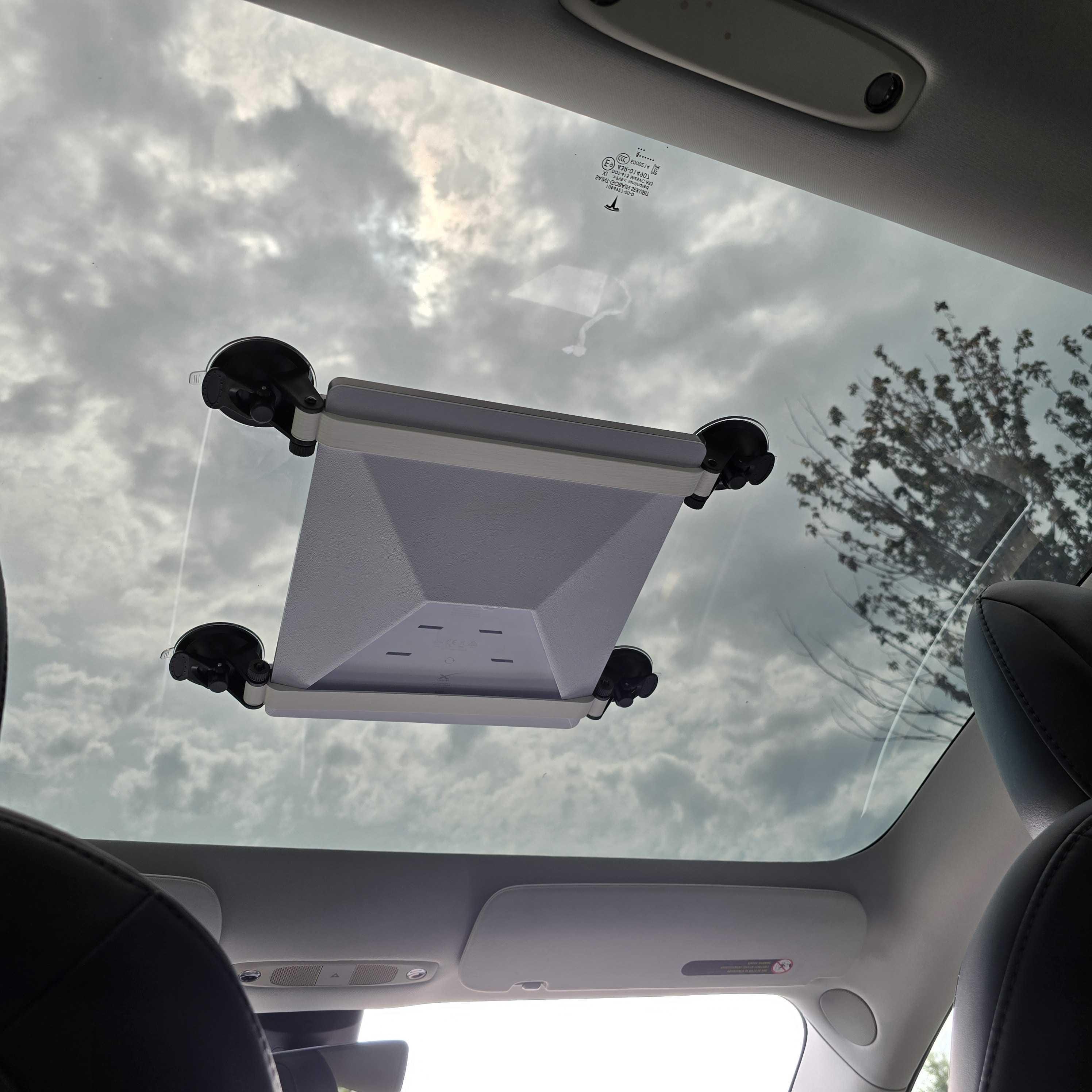 Mini supporto da auto Starlink con mini ventosa per tettuccio