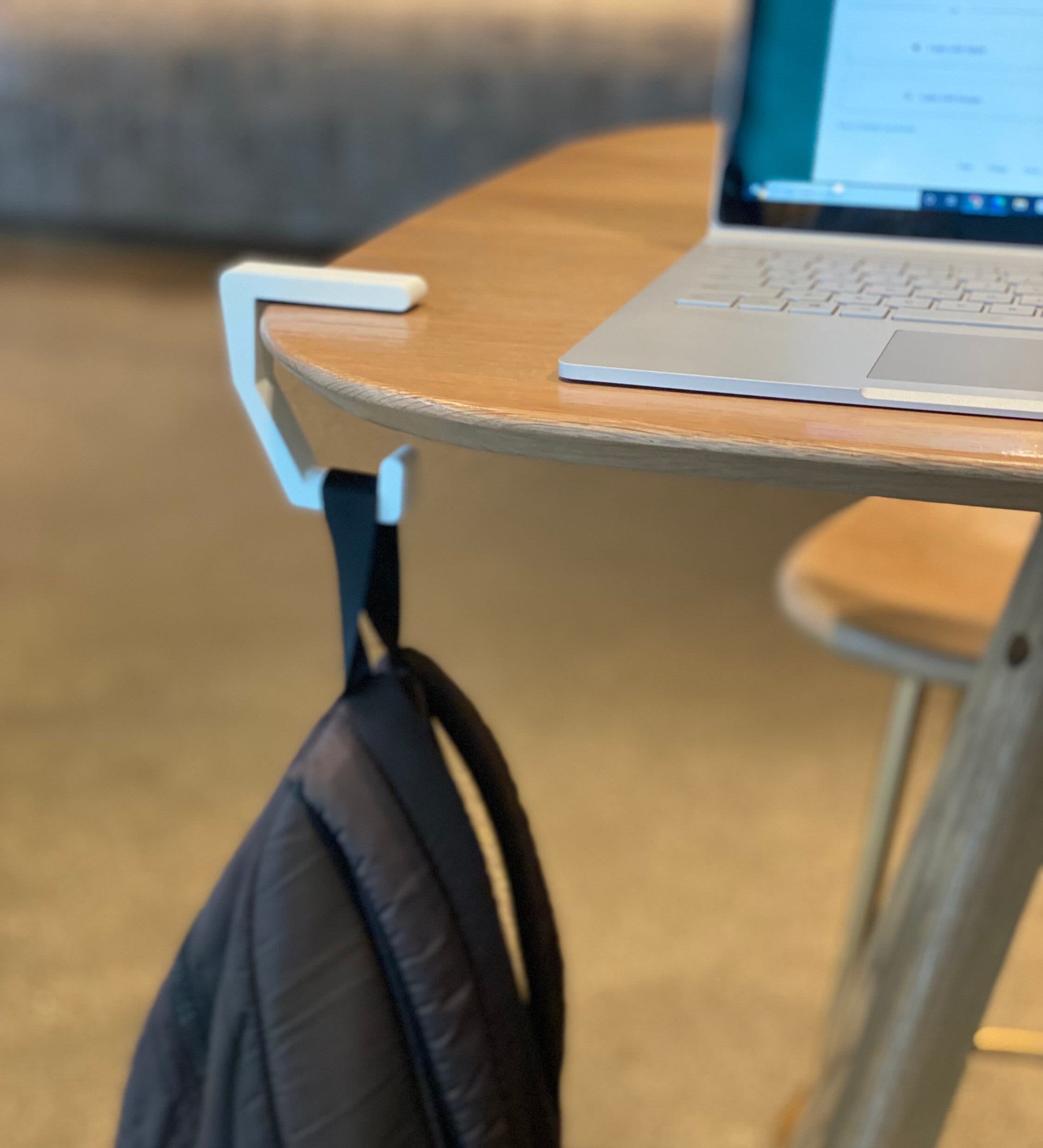 Pontos Portable Removable Plastic Bag Hook Table Desk Purse Handbag Holder Mini Hanger, Women's, Size: 10.5, Green