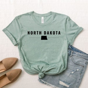 Chemises d’État du Dakota du Nord, chemise de carte d’état du Dakota du Nord, cadeaux de voyage du Dakota du Nord, vêtements du Dakota du Nord, sweat-shirt du Dakota du Nord
