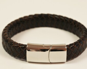 Leather bracelet with stainless steel leather brown U19cm jewelry braided width 12 mm cowhide magnetic clasp nickel-free biker everyday high quality