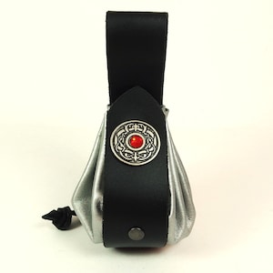 Münzbeutel Geldsäckchen Leder schwarz Drachen Auge Silber Lederbeutel Mittelalter Rot Unisex handgefertigt Münzportemonnaie Echtleder