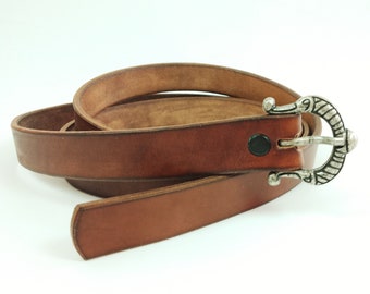 Cinturón medieval cuero marrón 160 cm largo W2.5 cm hecho a mano vikingo cinturón largo dragón hebilla hecho a mano curtido vegetal unisex