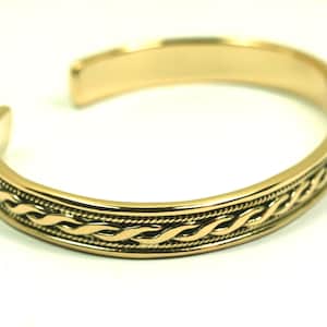 Bronze bangle with Celtic braid pattern, solid, 19g, Celtic Viking medieval bronze jewelry, unisex