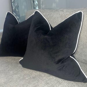 Cojín blanco y negro, funda de cojín de terciopelo, cojín de ónix de lujo, cojines decorativos, cojines negros, cojines suaves, ribete blanco