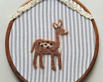 Needle Felted Deer Embroidery Hoop: Handmade Nursery Decor