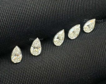 Pendiente de botón de plata 925, listo para enviar, de 6 x 4 mm, invisible, con un solo diamante en forma de pera, roscado, de perfil bajo, con moissanita en forma de pera de 16 g y poste de 6,5 mm.