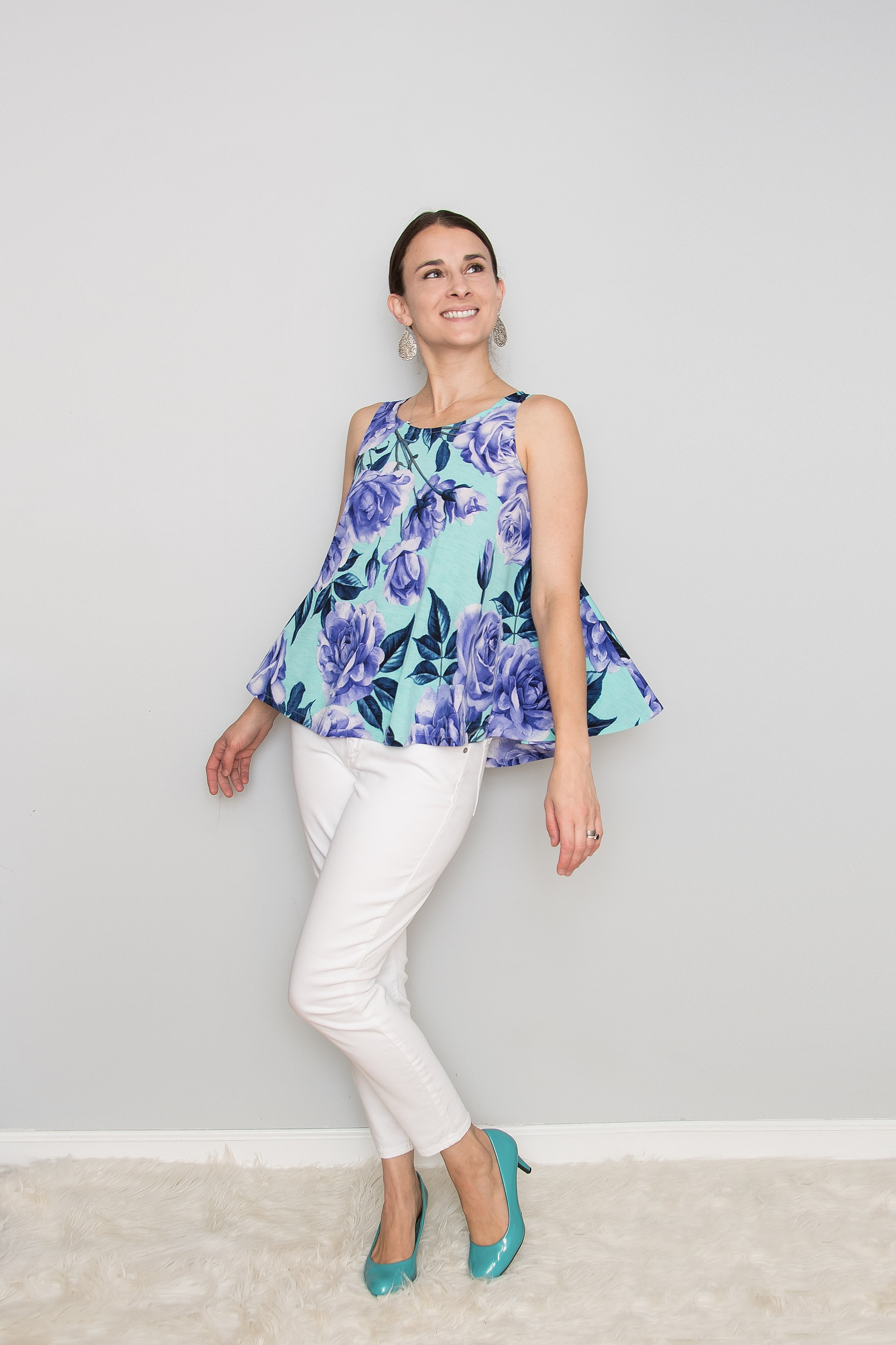 Easy Swing Top Sewing Pattern PDF | XXS-6XL | Projector