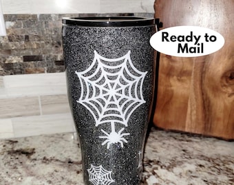 Spiderweb Tumbler, Halloween Tumbler Cups, Epoxy Tumbler Halloween, Witchy Tumbler, Halloween Tumbler with Spider Webs, Tumbler with Spider