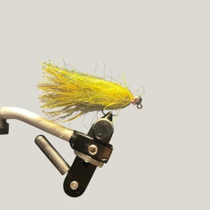3 Light Olive Jig Streamers