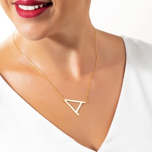 Grand collier initial personnalisé, collier de grandes lettres, collier initial latéral, collier surdimensionné, bijoux monogramme personnalisés pour femmes