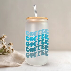 Einfaches blaues Kaffee-Design, 16 Unzen Libbey Can Tumbler, Geschenkideen, Sublimation, Glasbecher, Weihnachtsgeschenk, Becher mit Deckel und Strohhalm