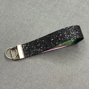 Llavero con muñequera / Muñequera negra ostentosa / Regalo para ella / Llavero / Llavero Fob / Llavero de muñeca