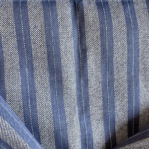 Vintage Kravet Fabrics blauw en wit gestreepte meubelstof op maat gesneden