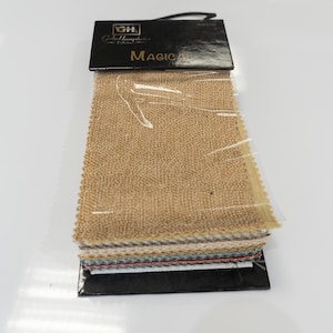 Gepensioneerd Gabe Humphries-staalboek met textuurstof met meer dan 40 veelkleurige stofstalen voor knutsel- en naaiprojecten