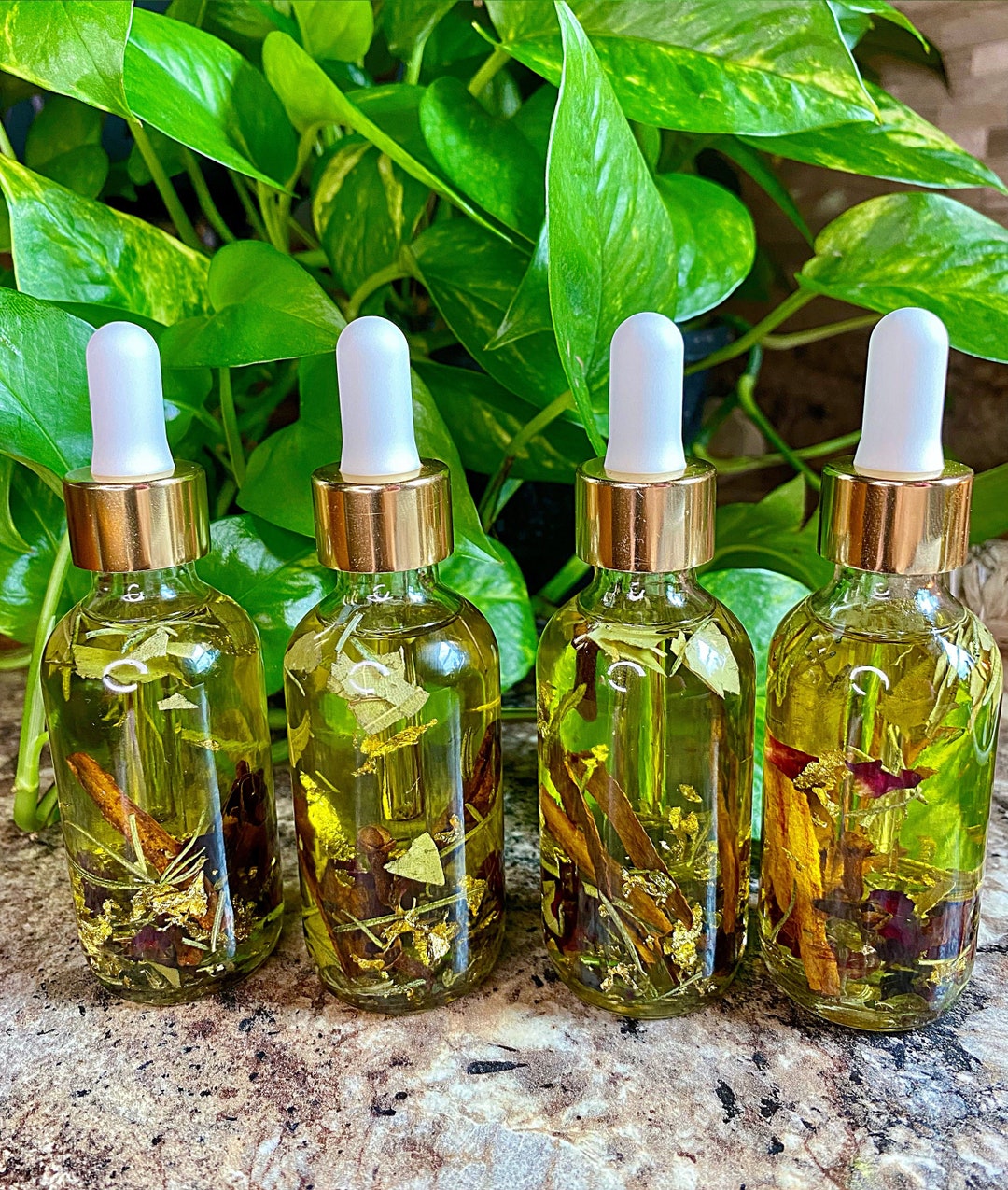 Abundance Ritual Oil, Money Drawing Magic Oil, Wiccan, Prosperity Spell Oil