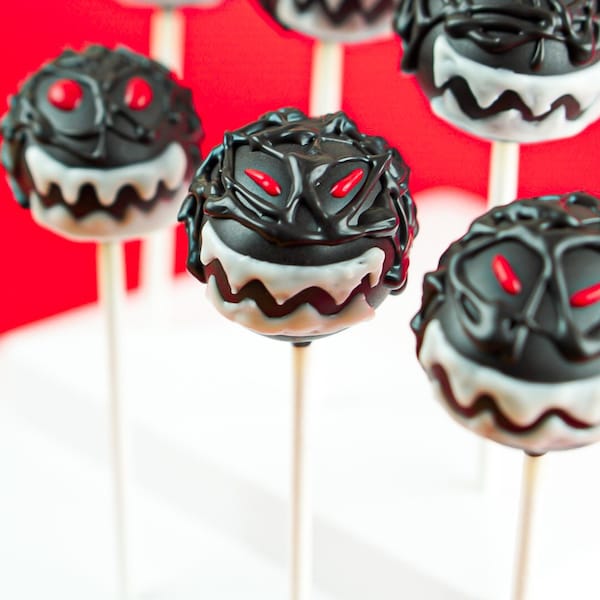 Godzilla Cake Pops, Godzilla Birthday Party (12)