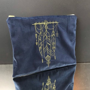 Talisman Collection - bolsa de tela bordada "pluma"