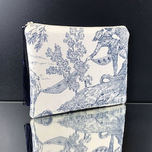 Pouch / pouch in Jouy fabric