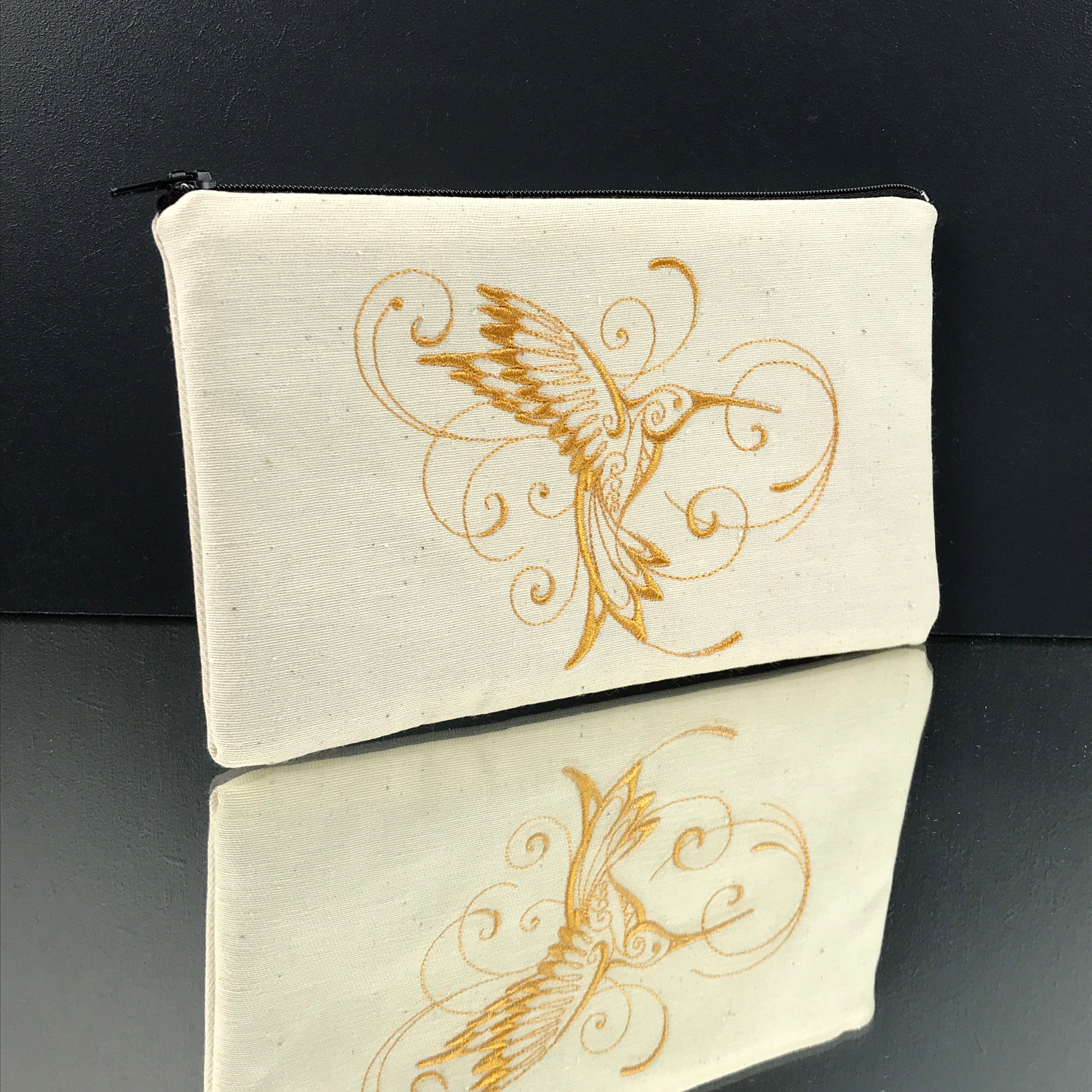 Trousse en Tissu Brodée Colibri