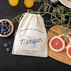 Destination Wedding Favors -  Ann Arbor Wedding Bag - Michigan Wedding Favor - Ann Arbor Favor Bag  - Michigan Wedding Favor Bag