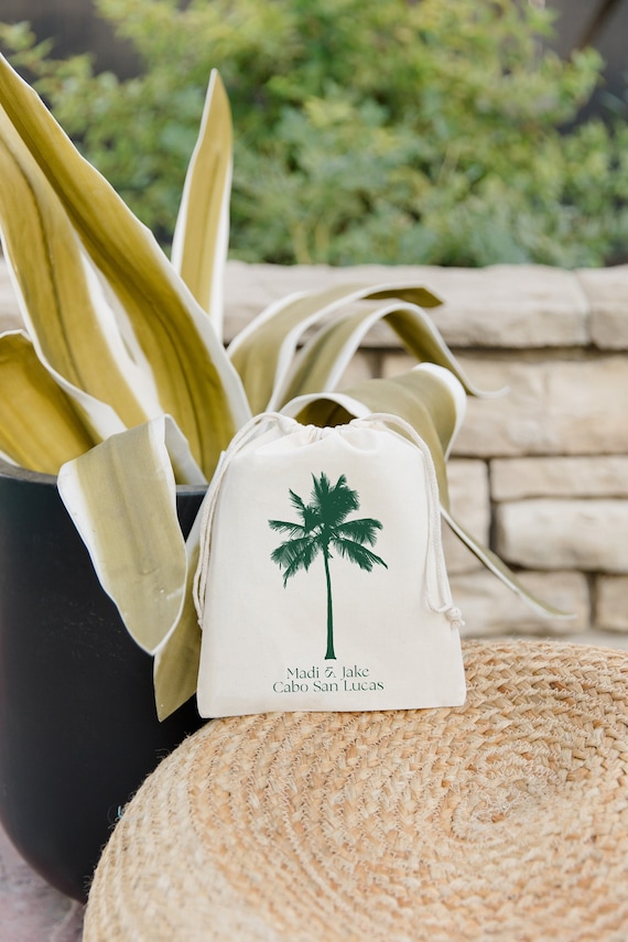 Destination Wedding Welcome Bags - Palm Tree Welcome Bags - Tropical Wedding Favors - Beach Wedding Welcome Bag - Destination Wedding Favors