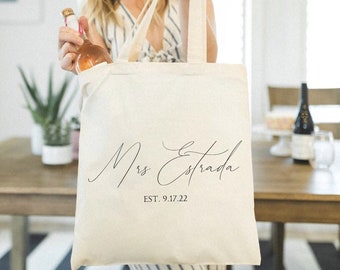 Personalized Bride Tote - Engagement Gift - Custom Wedding Gift - Wedding Tote - Bride To Be - Bridal Shower Gift - Wedding Welcome Tote