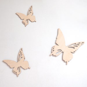 Butterfly Wall Decor, Set of 3 Wooden Butterflies, Nursery Wall Art, Schmetterlinge aus Holz, Kinderzimmer Dekoration