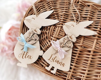 Gepersonaliseerde paashaas met naam, houten lentedecoratie, aangepast cadeau-idee, Osteranhänger, Osterhase personalisiert, Osterkörbchen Deko